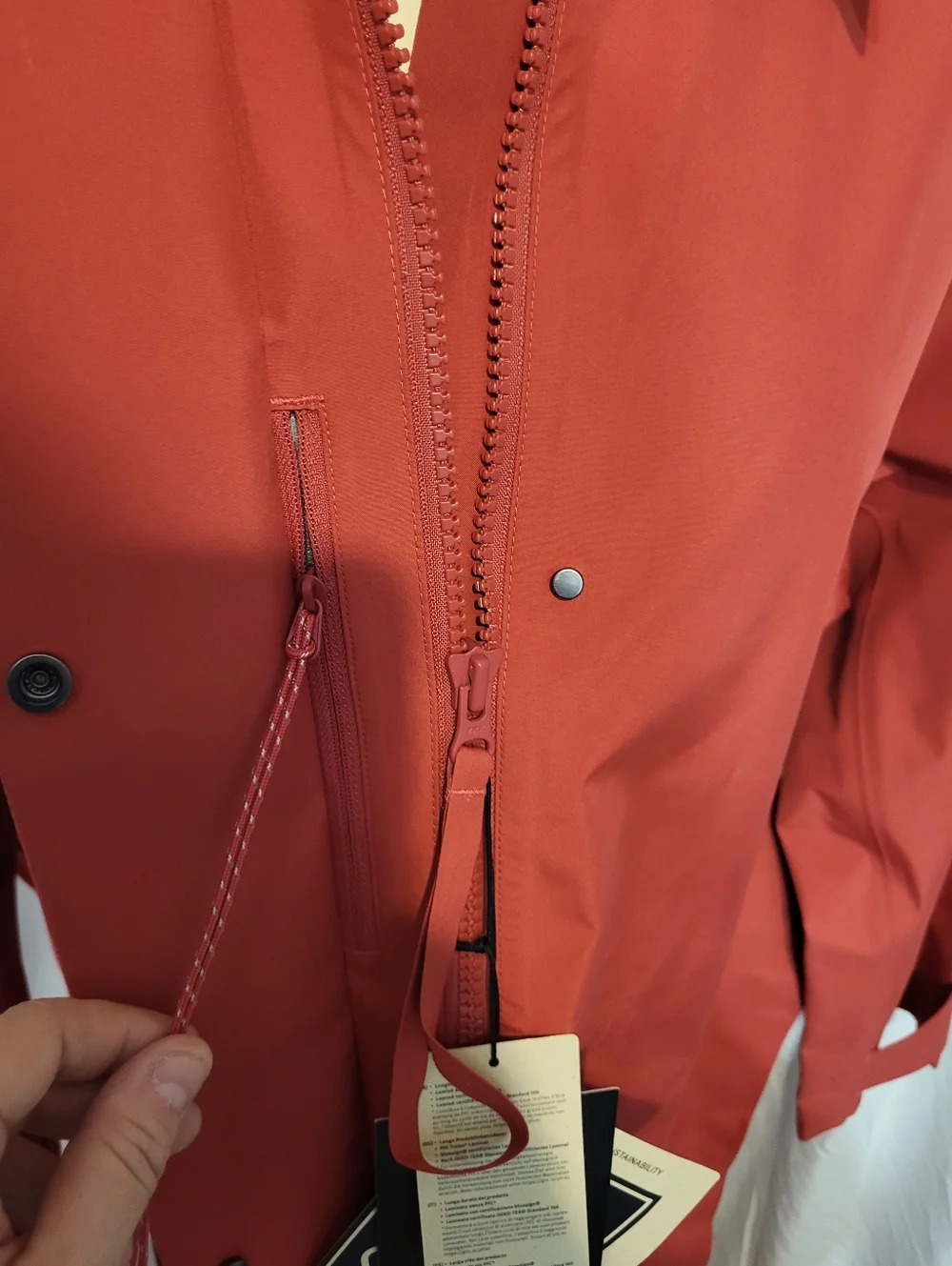Peak Performance Red Trench Coat with Tie Belt, Size Medium - Picture 9 of 17